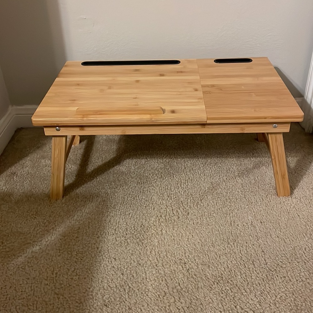 Lap desk